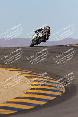 media/Dec-18-2022-SoCal Trackdays (Sun) [[8099a50955]]/Turns 9 and 10 Set 1 (1045am)/